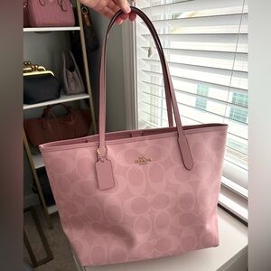 Coach City Tote Powder Pink